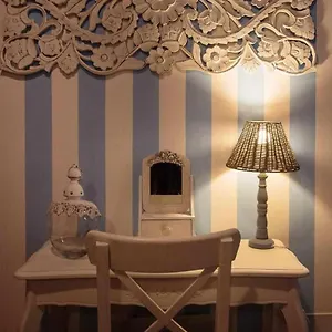  Apartment Familiare Nel Cuore Di Italy