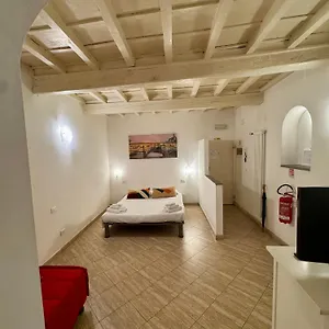 Appartamento Lovely Portion Of Few Steps From Basilica Santa Croce, Firenze